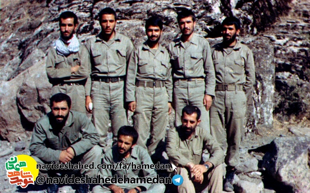 پرواز با کفش های کتانی سفید