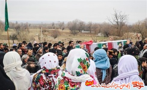 پیکر شهید تازه تفحص شده در زادگاهش اردبیل تشییع شد پیکر شهید تازه تفحص شده در زادگاهش اردبیل تشییع شد