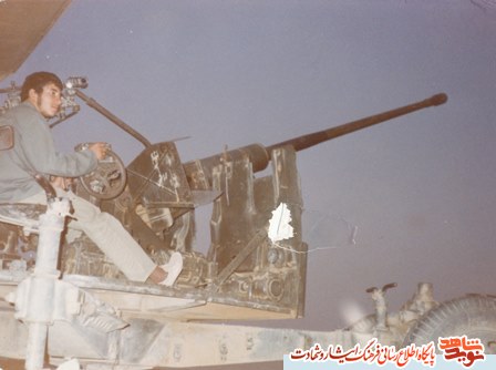 برگی از زندگی شهید حسين روحاني يزدلي برگی از زندگی شهید حسين روحاني يزدلي