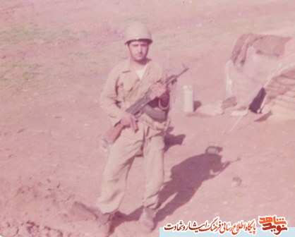 نگاهی کوتاه به زندگی نامه شهیدعلی معطری نگاهی کوتاه به زندگی نامه شهیدعلی معطری