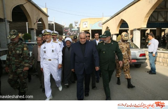 همایش تجلیل از خانواده معظم شهدا و ایثارگران در کرمانشاه برگزار شد