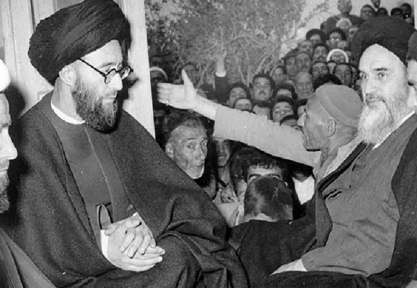 شهید قاضی: اماما کاش در خاک و خون بغلتیم / متن پیام امام خمینی در پی شهادت شهید محراب آذربایجان شهید قاضی: اماما کاش در خاک و خون بغلتیم / متن پیام امام خمینی در پی شهادت شهید محراب آذربایجان
