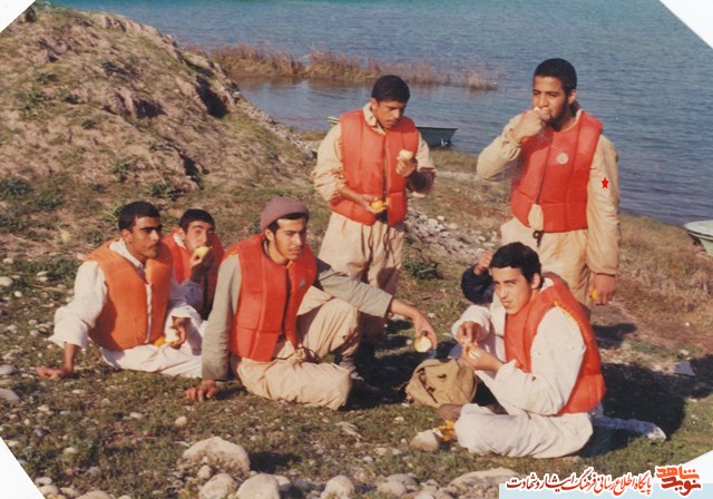 گزیده ای ازوصیت نامه شهید مجتبي ذكرياپور درسالروز ولادتش گزیده ای ازوصیت نامه شهید مجتبي ذكرياپور درسالروز ولادتش