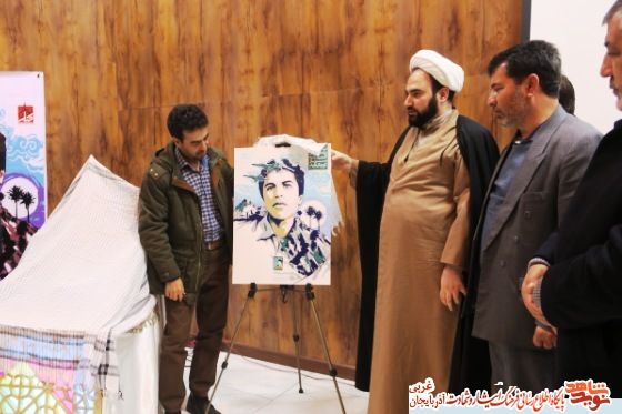 کتاب « سرباز کوچک امام» در آذربایجان غربی رونمایی شد کتاب « سرباز کوچک امام» در آذربایجان غربی رونمایی شد