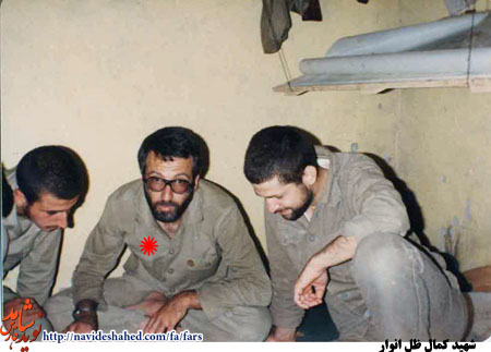 شهادت سه برادر در یک عملیات / بابا خون داد شهادت سه برادر در یک عملیات / بابا خون داد