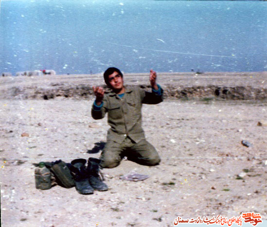 شهادت مشعلي است كه خداوند در برگزيدگانش برمي افروزد شهادت مشعلي است كه خداوند در برگزيدگانش برمي افروزد