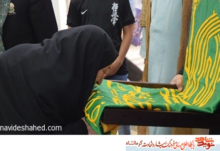 حضور سفیران آفتاب هشتم در منزل شهیده راه مهربانی