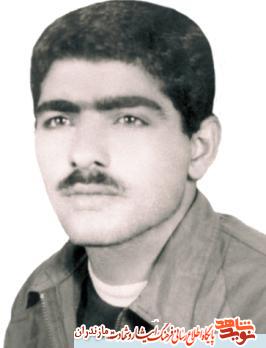 ما به فرموده رهبرمان راه شهیدان را ادامه مى دهیم