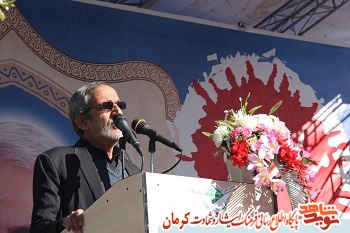 سردار سلیمانی فرزند خلف امام راحل بود سردار سلیمانی فرزند خلف امام راحل بود
