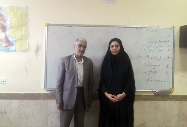 آموزگار جانباز 65 درصد روح الله کلانتری آموزگار جانباز 65 درصد روح الله کلانتری