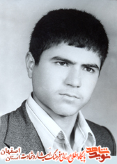 نگاهی به زندگی برادران شهید حسین و علی اکبر گل محمدی نگاهی به زندگی برادران شهید حسین و علی اکبر گل محمدی