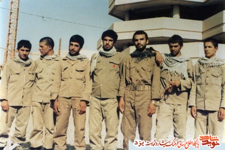 کلید سربلندی در دنیا و بهشت در آخرت تملک بر اسلام است کلید سربلندی در دنیا و بهشت در آخرت تملک بر اسلام است