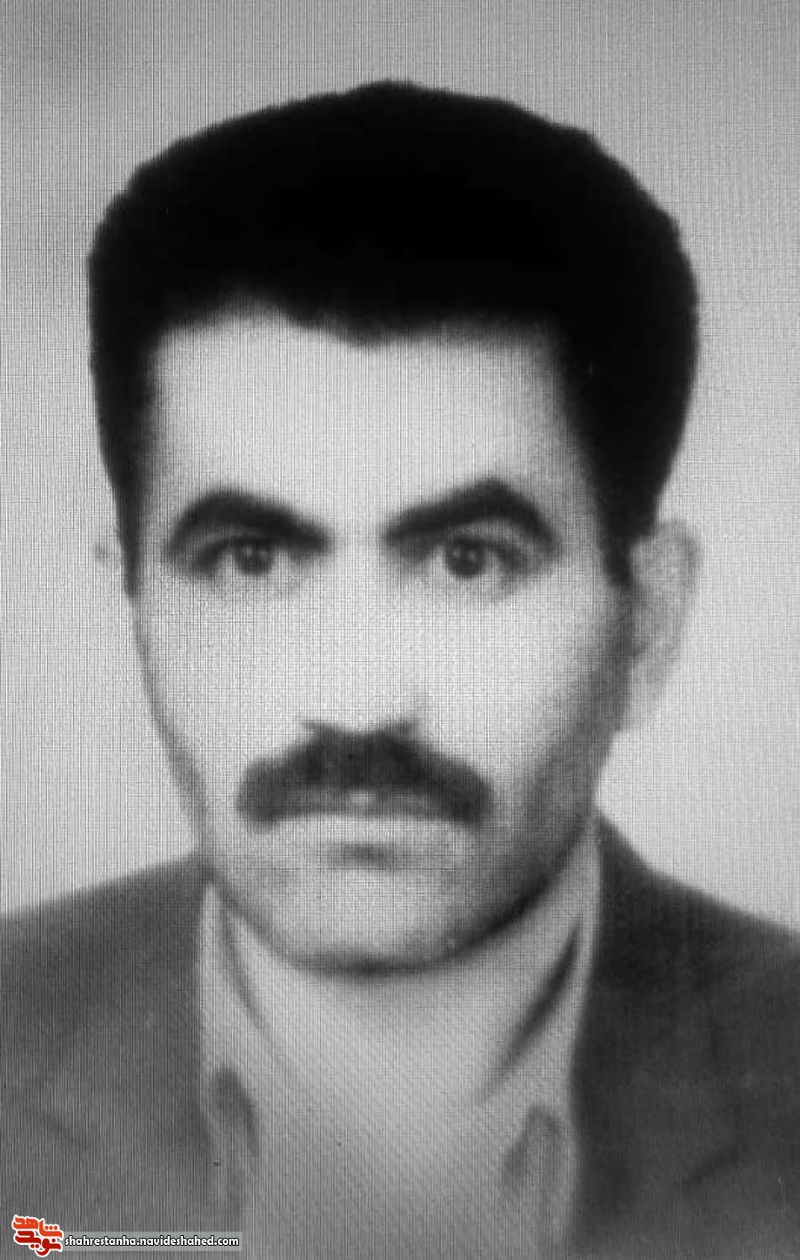 دیدار مسئولان با مادر شهید پزشک «احمد خلیل ارجمندی» دیدار مسئولان با مادر شهید پزشک «احمد خلیل ارجمندی»