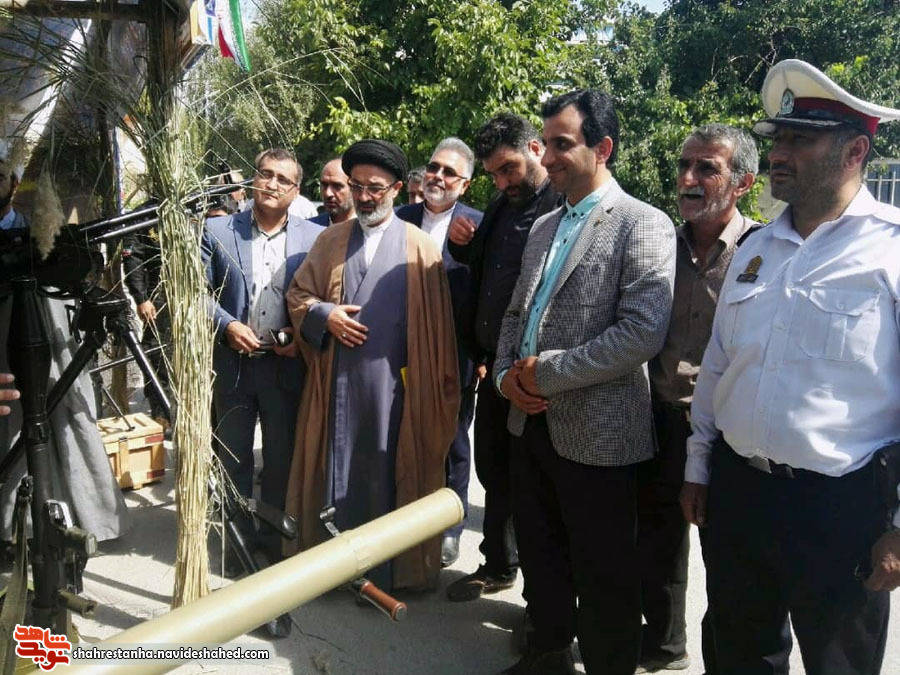 عکس/ غرفه بنیاد شهید فیروزکوه در حاشیه یادواره شهدای ارجمند عکس/ غرفه بنیاد شهید فیروزکوه در حاشیه یادواره شهدای ارجمند