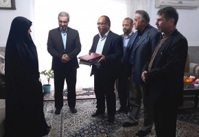 شهادت والاترین توفیقی است که نصیب شهدا شده است شهادت والاترین توفیقی است که نصیب شهدا شده است