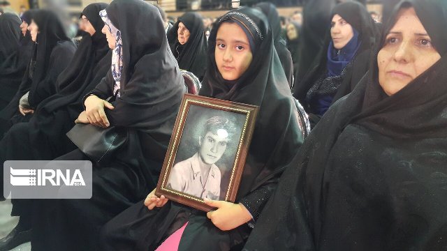 یادواره 284 شهید ارتش و 9 شهید خلبان شهرستان ملایر برگزار شد یادواره 284 شهید ارتش و 9 شهید خلبان شهرستان ملایر برگزار شد
