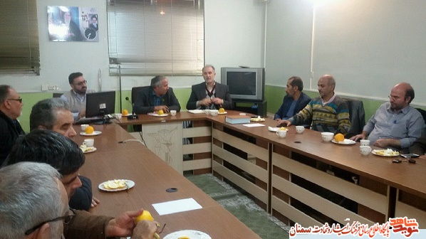 نشست پیام آوران ایثار در سمنان نشست پیام آوران ایثار در سمنان