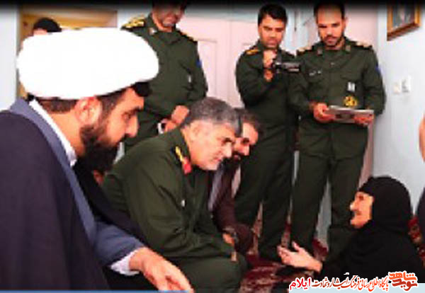 حضور در بیت شهدا توفیق است الهی که در این دیدارها نصیب مسئولان می شود