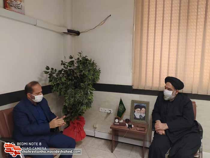 آموزش خبرنویسی در کانون بسیج هنرمندان شهرستان ملارد (چه ربطی به ایثار و شهادت داره)