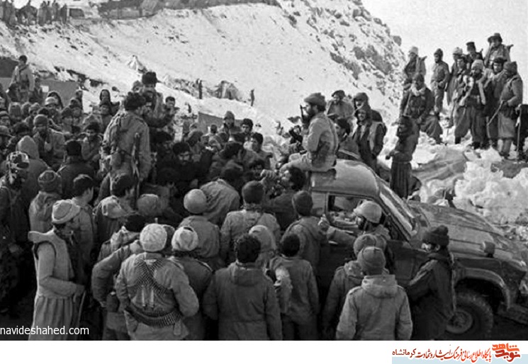 غلبه بر ضدانقلاب در منطقه نوسود زمینه پیروزی بر دشمن بعثی در غرب کشور را فراهم کرد غلبه بر ضدانقلاب در منطقه نوسود زمینه پیروزی بر دشمن بعثی در غرب کشور را فراهم کرد