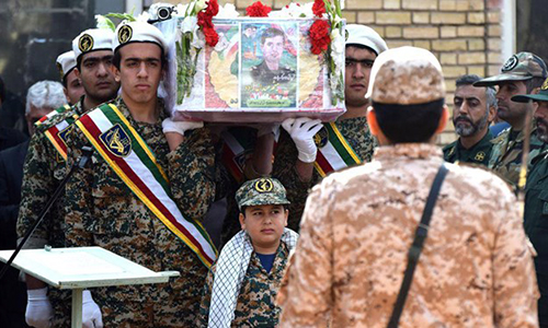 پاسخ رهبر انقلاب به نامه فرزندان شهید حادثه تروریستی جاده خاش+ تصویر