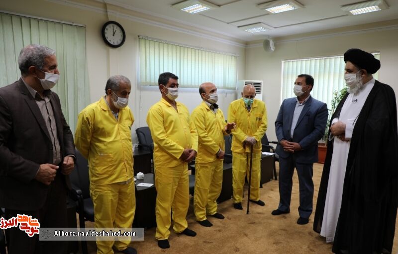 آزادگان با فشارهای دوران اسارت روحشان آرام، محکم و دارای افق معنوی وسیعی شدهاست آزادگان با فشارهای دوران اسارت روحشان آرام، محکم و دارای افق معنوی وسیعی شدهاست