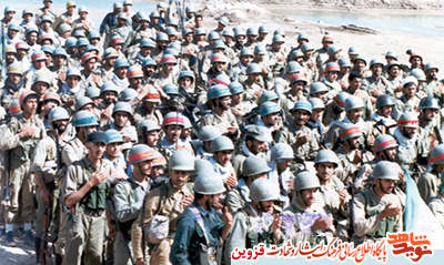 محرم در جبههها رنگ و بوی عاشورا داشت/ مجوز شهادت شهدا از روضههای حسین(ع) است محرم در جبههها رنگ و بوی عاشورا داشت/ مجوز شهادت شهدا از روضههای حسین(ع) است