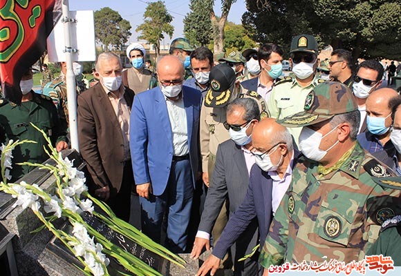آئین میهمانی لالهها در قزوین برگزار شد آئین میهمانی لالهها در قزوین برگزار شد