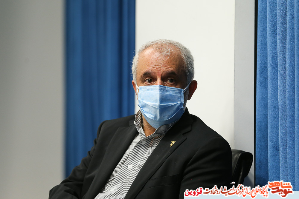 تکریم خانوادههای شهدا وظیفه همگانی است تکریم خانوادههای شهدا وظیفه همگانی است