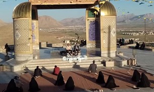 جزءخوانی قرآن کریم در تپه نورالشهدا