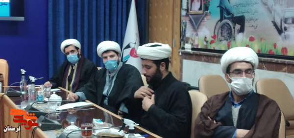گزارش تصویری/ از ائمه جماعات بنیاد شهید لرستان تجلیل شد
