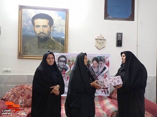 «لاله های روشن» در حسیینه شهید «حیران»