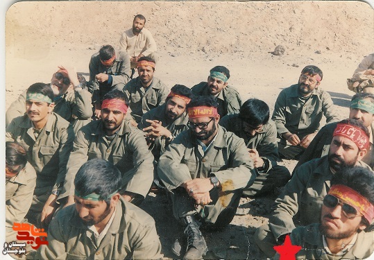 ادامه دهنده راه خونین شهدا باشید