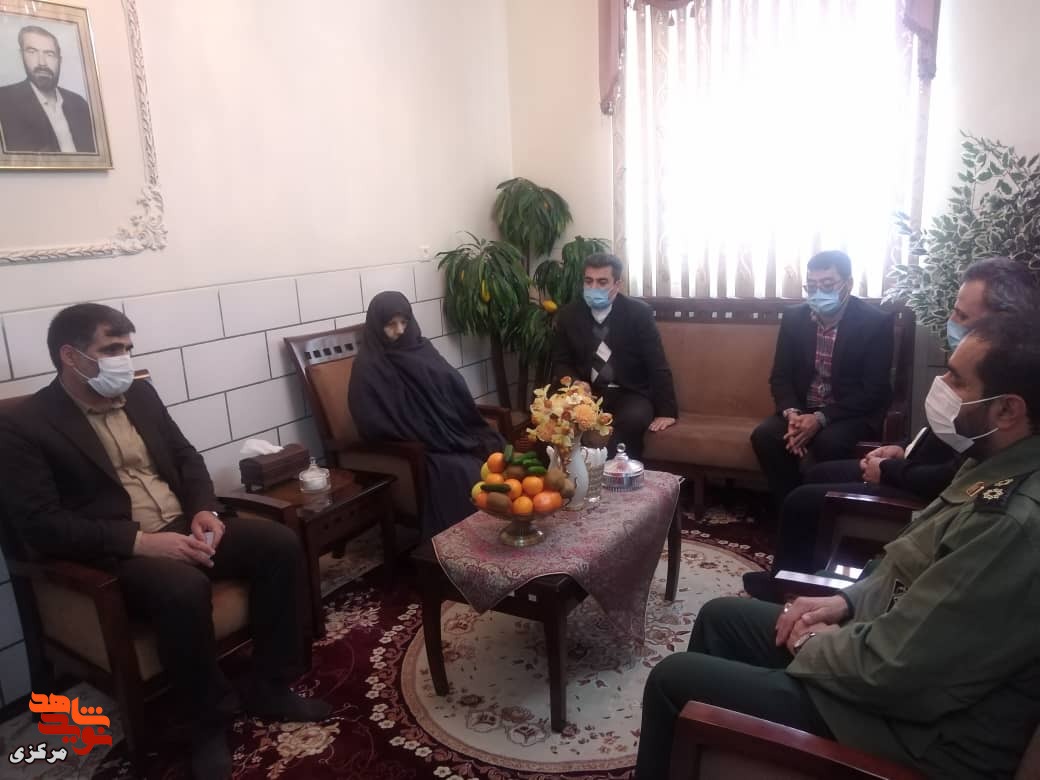 کارکنان بنیادشهید قدر خود را بدانید