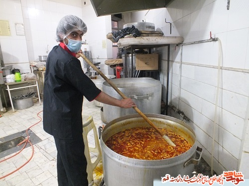 رزمایش همدلی علی یاوران در هیات فاطمیون قم برگزار می شود