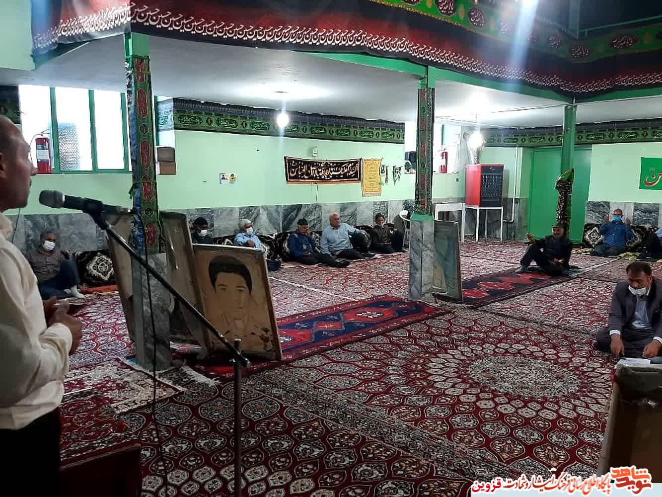 یادبود آزادسازی خرمشهر در روستای شهیدپرور توآباد برگزار شد یادبود آزادسازی خرمشهر در روستای شهیدپرور توآباد برگزار شد