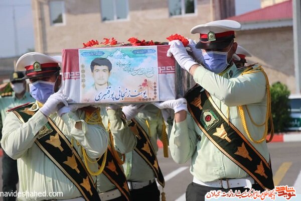 پیکر مطهر شهید زنجانی پور در رشت تشییع شد