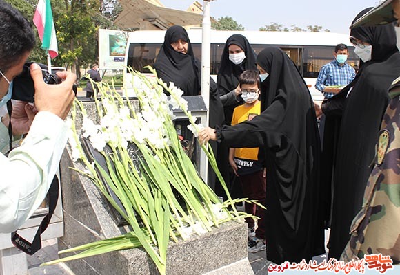 گزارش تصویری از گلباران مزار شهید بابایی