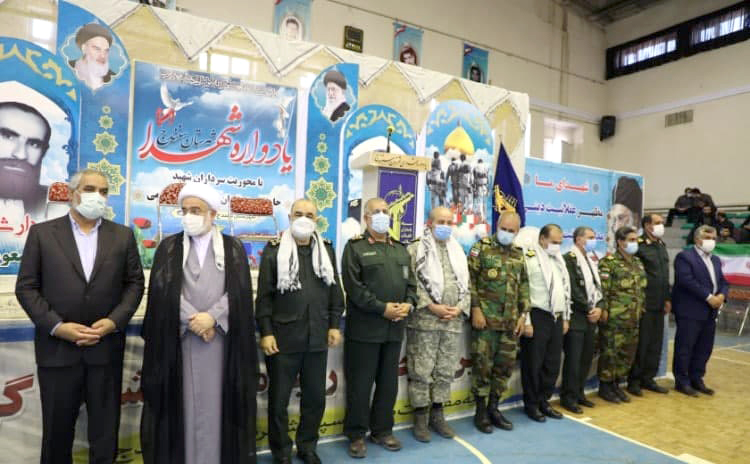 فرمانده کل سپاه از خانواده شهدای کردستان تجلیل کرد