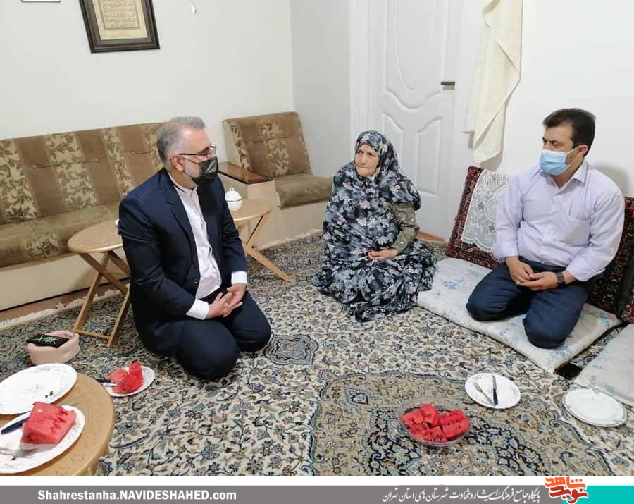 دیدار با خانواده شهدا باعث دلگرمی ما خادمین شهدا می شود