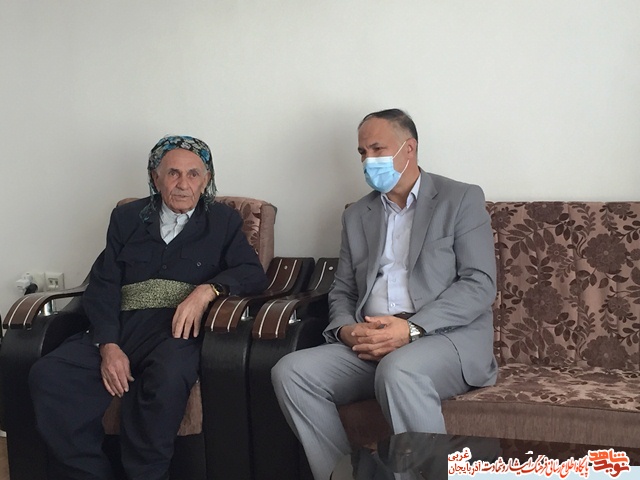 شهدا ثمره زندگی خود را در راه اعتلای اسلام، فدا کردند