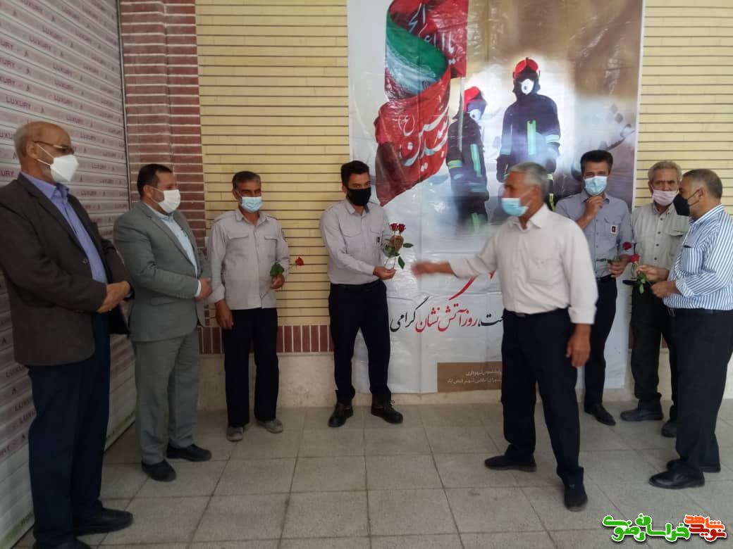 تجلیل ایثارگران دفاع مقدس از ایثار آتش‌نشانان مه‌ولات