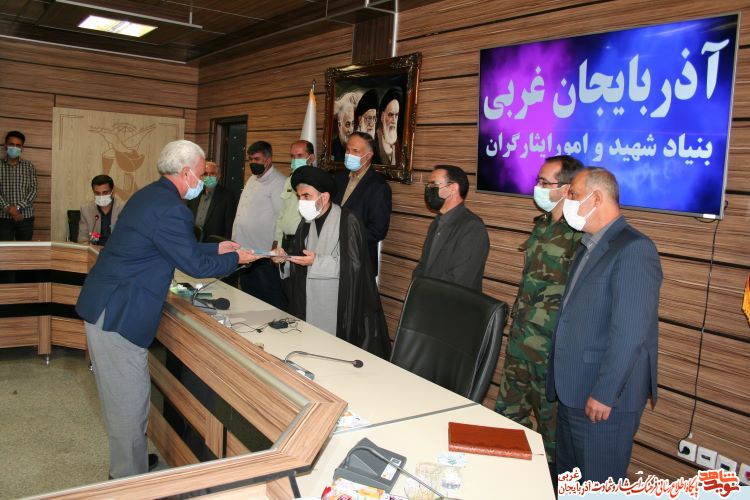گزارش تصویری/ نخستین اجلاسیه «3000 پیام آور ایثار»به صورت وبیناری همزمان با سراسر کشوربرگزار شد