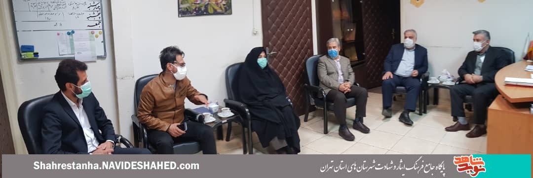 ثبت خاطرات شفاهی والدین شهدا بعنوان گنج‌های دفاع مقدس هستند