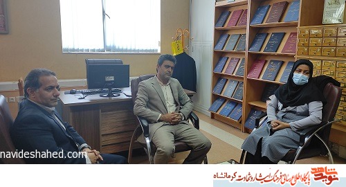 باز تعریف ایثار در جامعه به عنوان یک ارزش فوق انسانی بر عهده ی خود جوامع است