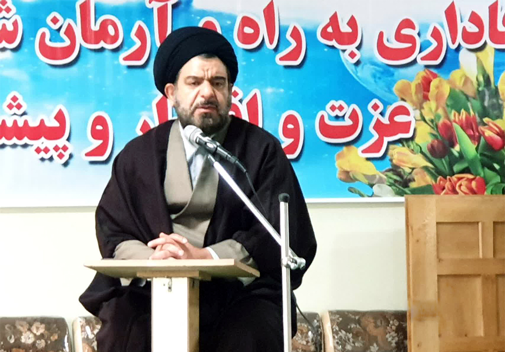 پیام آن 370 شهید حفظ نظام جمهوری اسلامی و تبعیت از ولی‌فقیه است