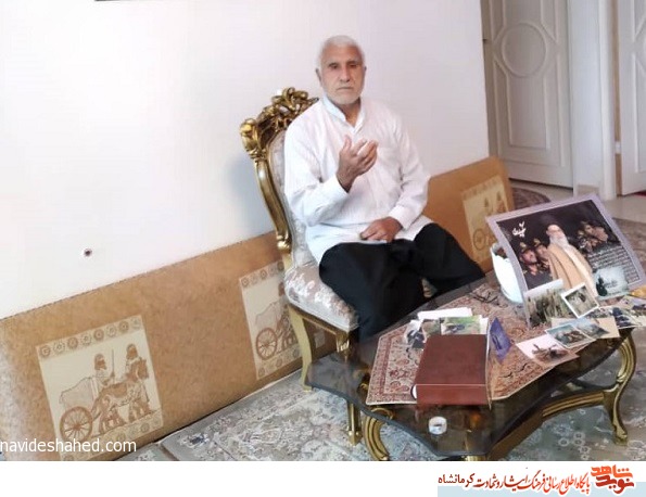 شهید دشمن را با نور فانوس فریب می داد