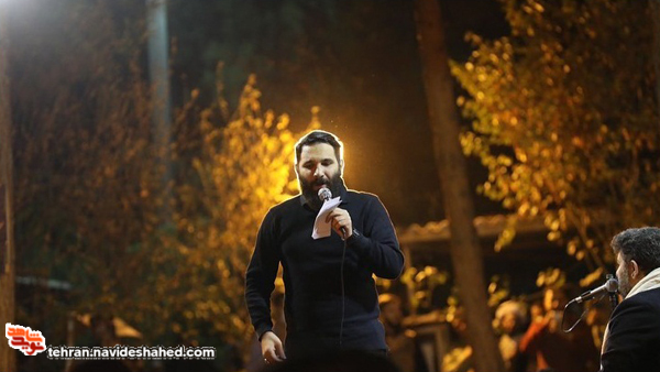 نوزدهمین برنامه “با این ستاره ها” در گلزار شهدای بهشت زهرای تهران برگزار شد