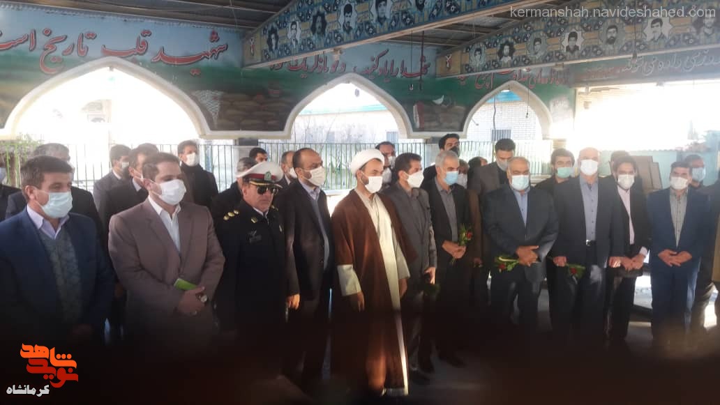 وزیر آموزش و پرورش به مقام شامخ شهدای استان کرمانشاه ادای احترام کرد