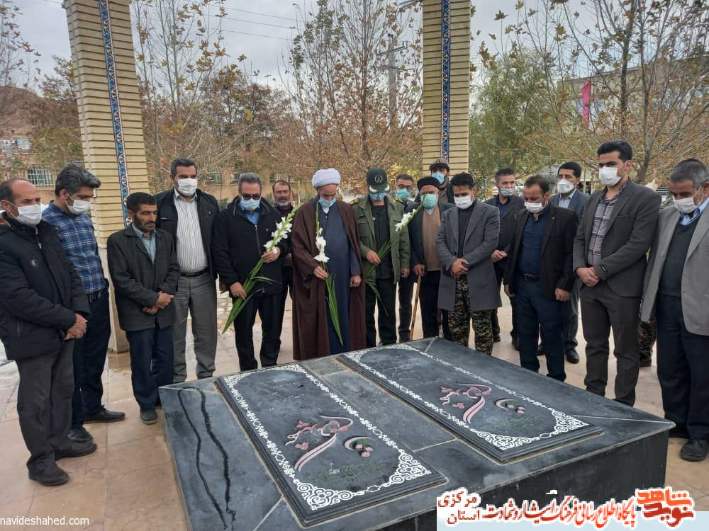 گلباران مزار مطهر شهدای شهر جاورسیان و شهدای گمنام به مناسبت گرامیداشت هفته بسیج